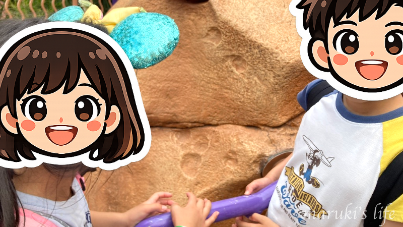 ディズニーシー アトラクションの近くにある隠れミッキー